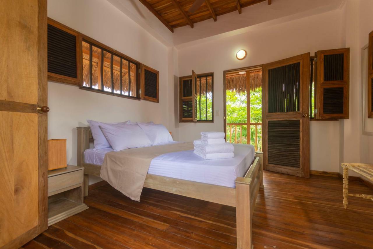 Samadhi Ecohotel By Rotamundos Puerto Escondido Exteriör bild